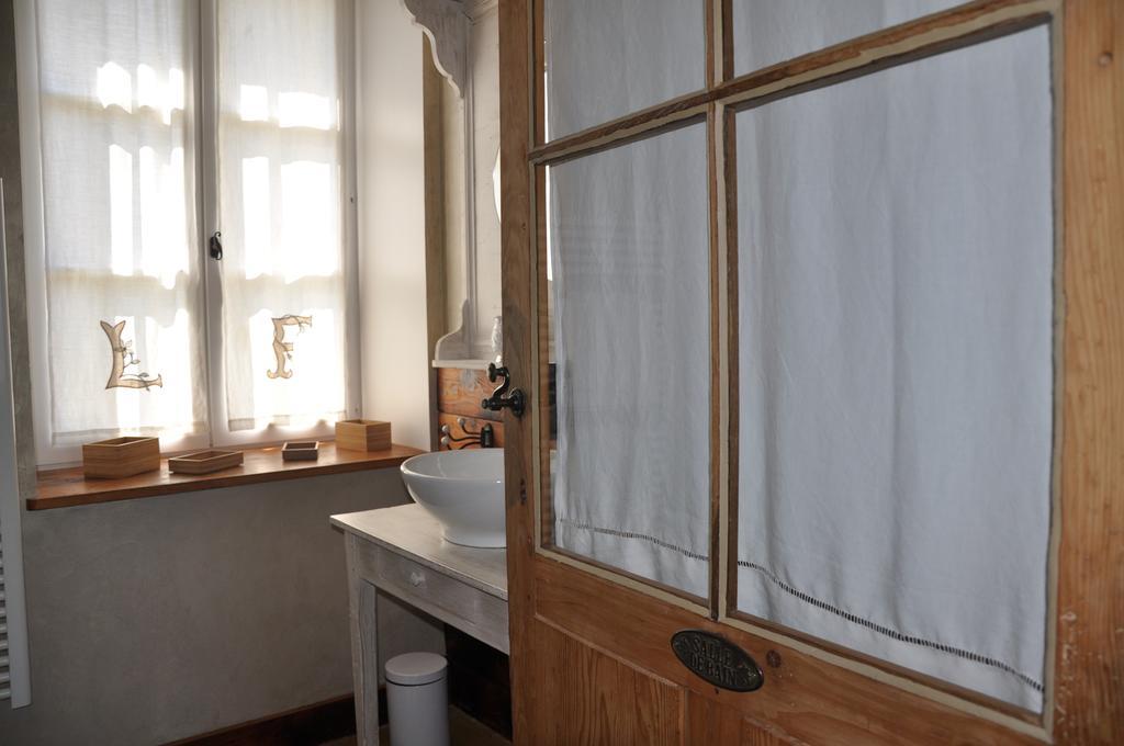B&B La Cerisaie Francheleins Habitación foto